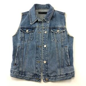 Washborn lightly distressed blue denim jean vest Small